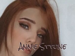 Annie_Sttone