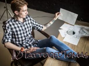 A0TattooedTomas