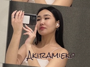 Akiramieko