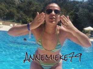 Annemieke79