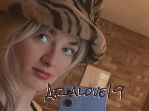 Arialove19