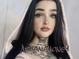 Arianahoney