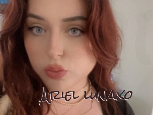 Ariel_lunaxo