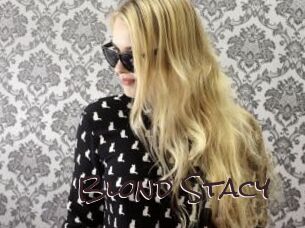 Blond_Stacy