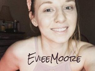 EvieeMoore