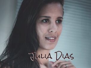 Julia_Dias