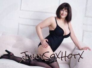 JullySoXHotX