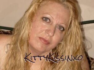 KittyKissin_xo