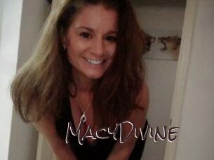 Macy_Divine