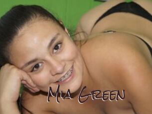 Mia_Green