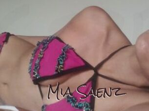 Mia_Saenz