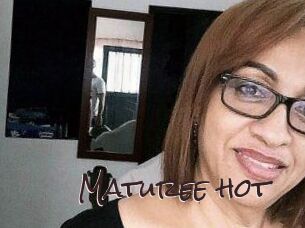 Maturee_hot