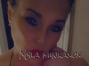 Myla_minkaxox