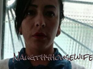 Naugthy_housewife