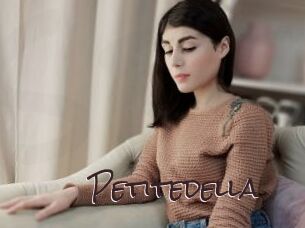 Petitedella