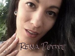 Reina_Petite