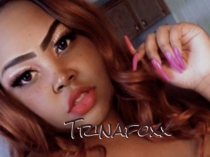 Trinafoxx